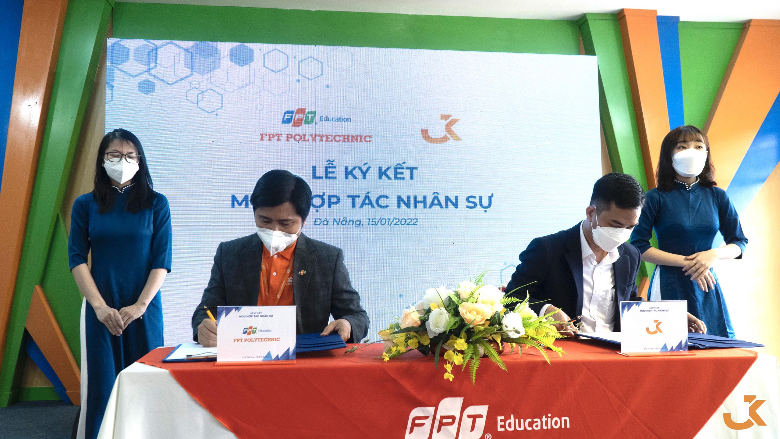 Lễ ký kết hợp tác giữa trường Cao đẳng FPT Polytechnic Đà Nẵng và Công ty cổ phần Jobkey